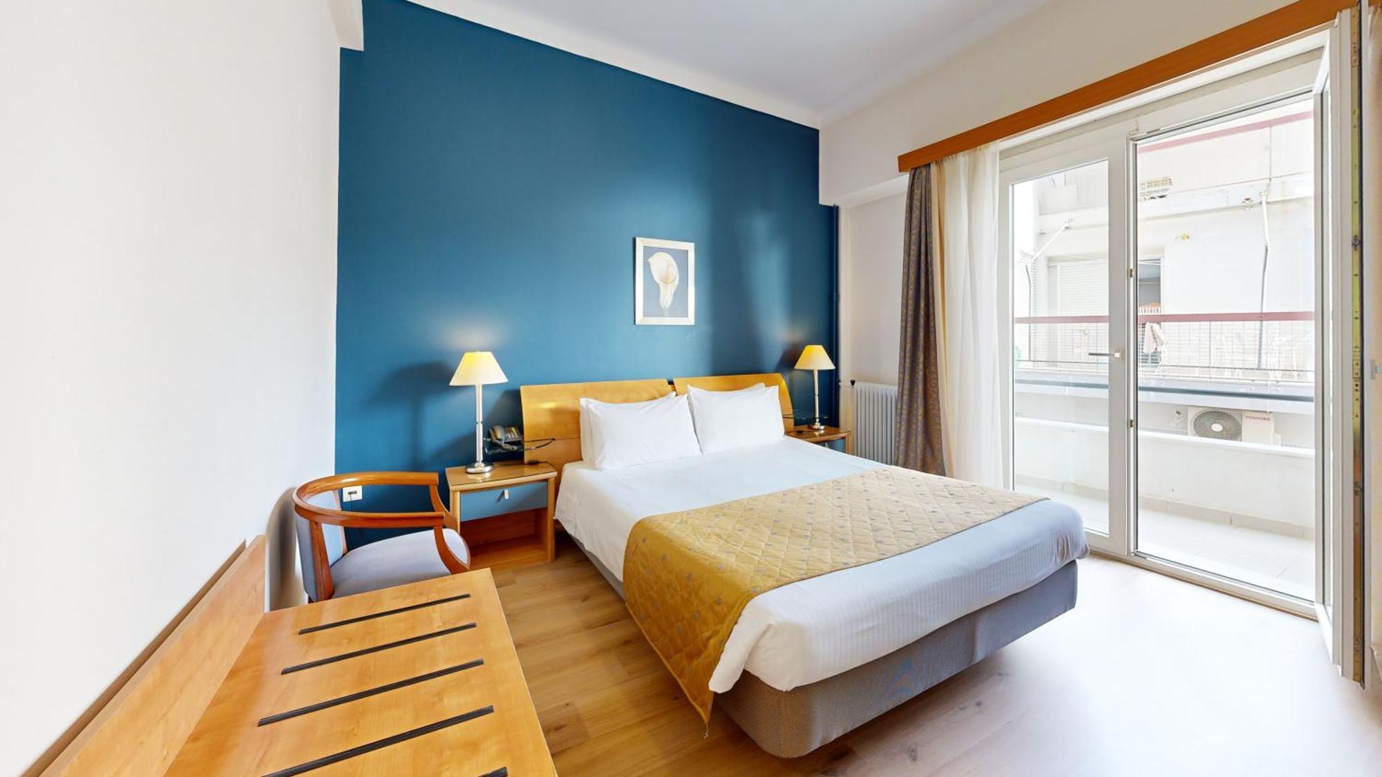 Lucy Hotel Chalkís